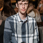 485198
